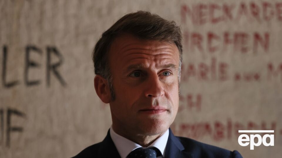 Французский лидер заявил, что Европа должна быть готова вместе с США усилить свою позицию по отношению к России