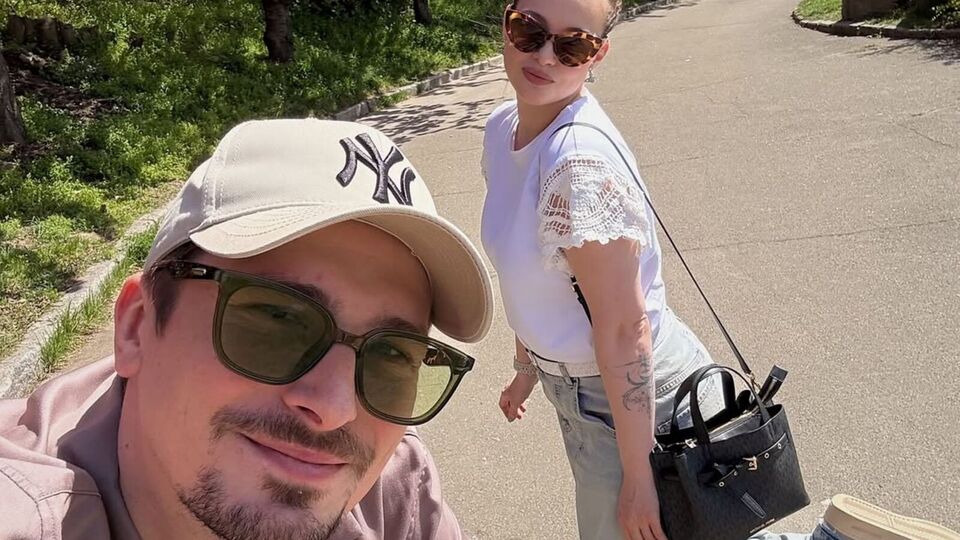 Позитив и Сахневич поженились в 2023 году