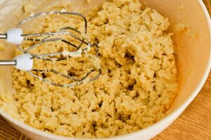 Это тесто подходит для любой выпечки