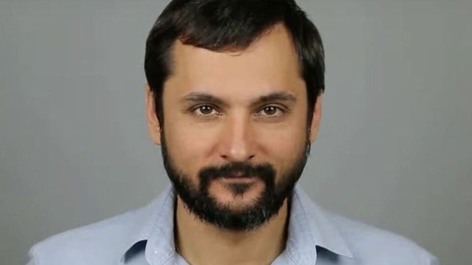 В январе бывшая студентка София Сапожник обвинила Билоуса в сексуальных домогательствах