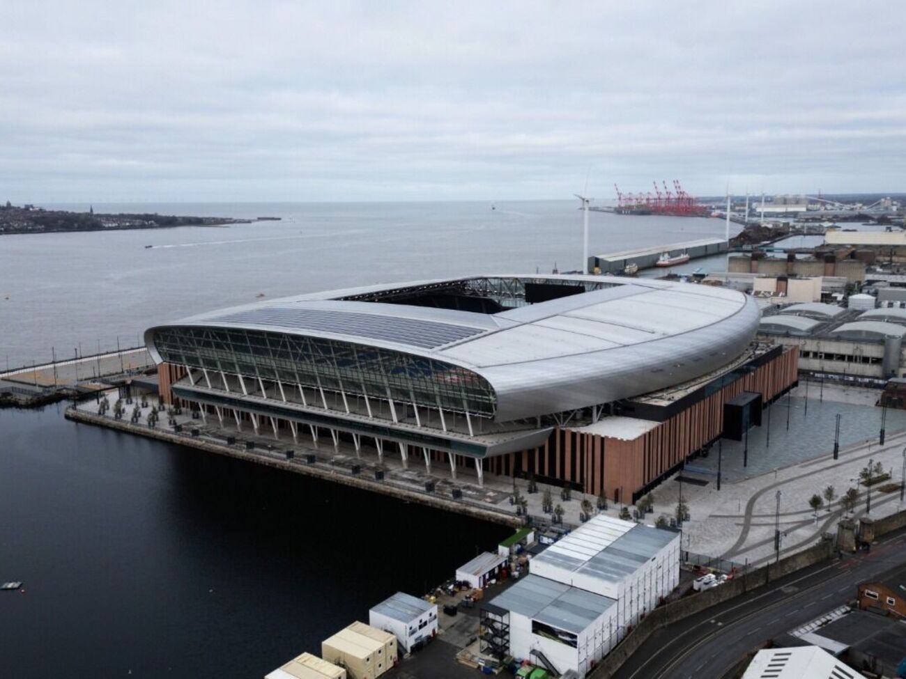 Горячекатаный лист от "Метинвеста" сыграл ключевую роль в строительстве, отметили в компании