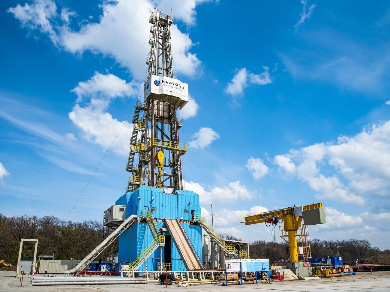 В текущем году "Нафтогаз України" потеряет 16–18 млрд грн на субсидирование производителей электроэнергии из природного газа, отметил Омельченко