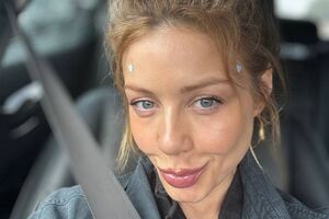Тіна Кароль важить приблизно 52 кг