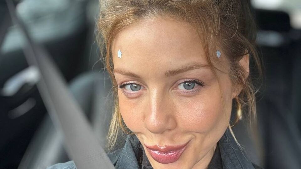 Тіна Кароль важить приблизно 52 кг