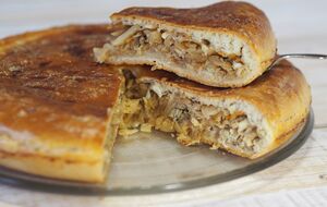 Пиріг перед подаванням має трохи настоятися