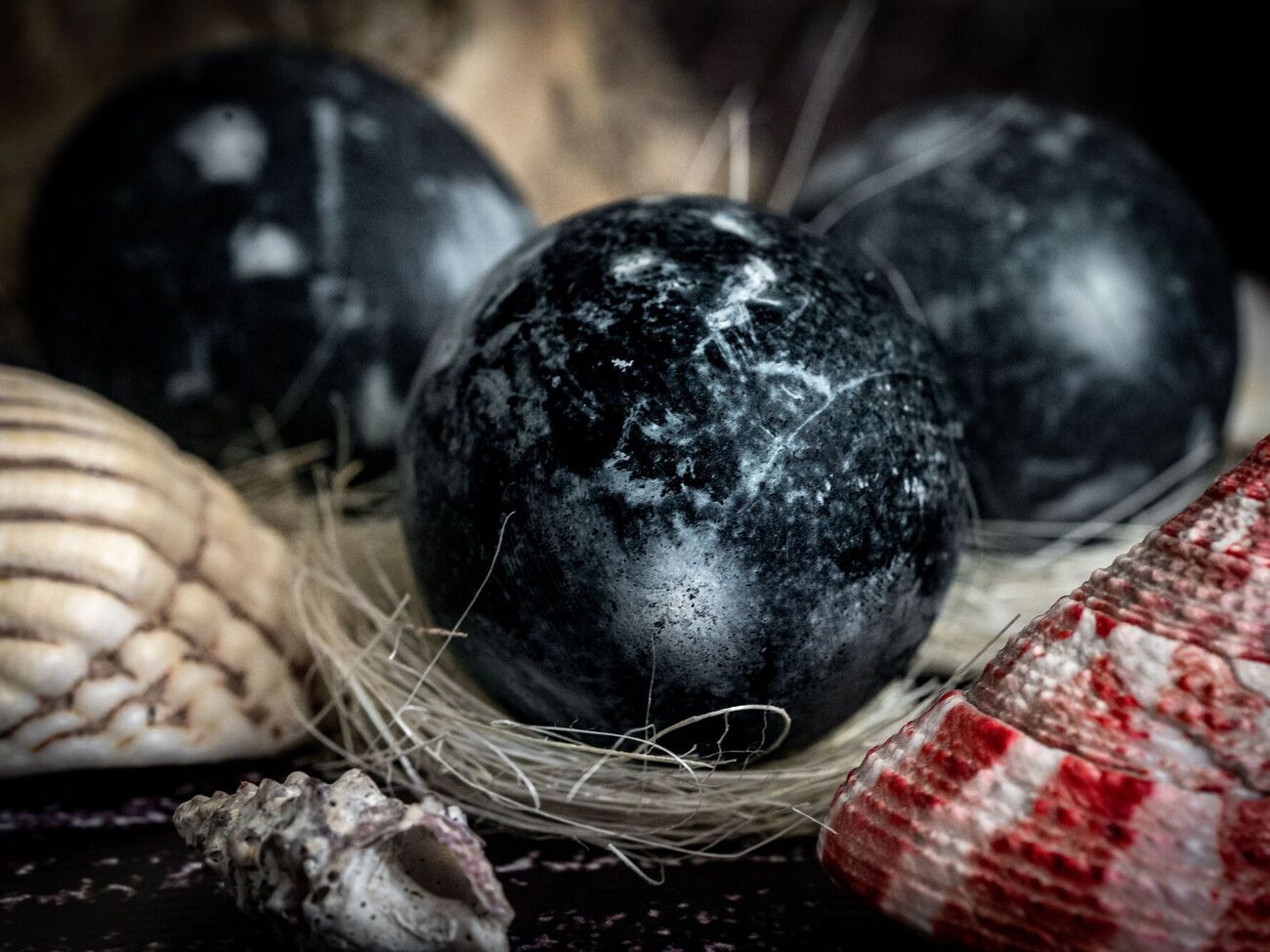 Крашанки будуть темного кольору