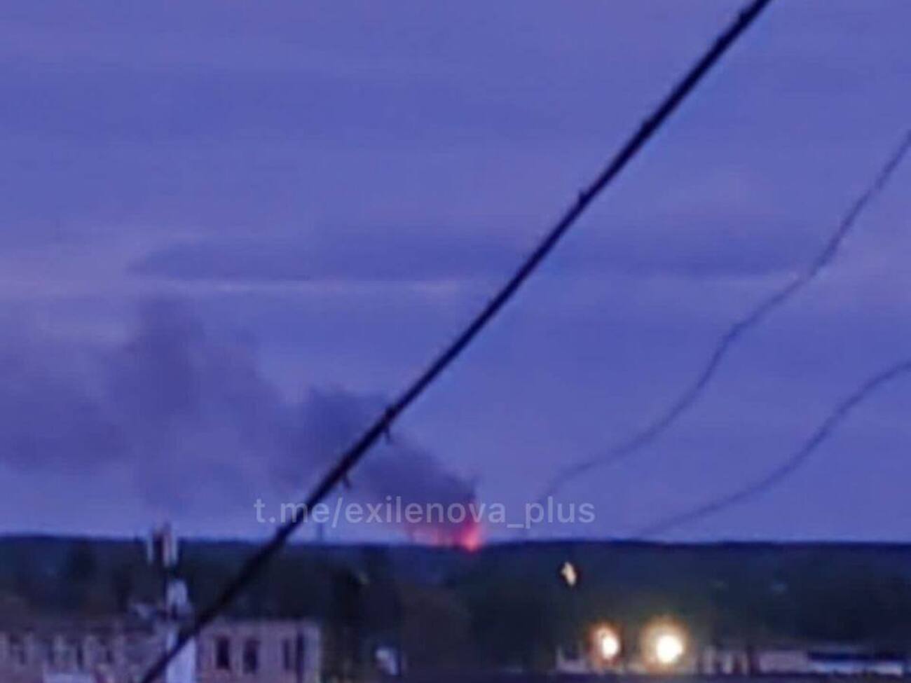 После атаки на заводе начался пожар