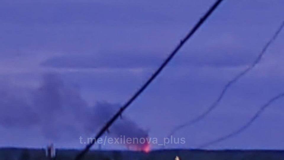 После атаки на заводе начался пожар