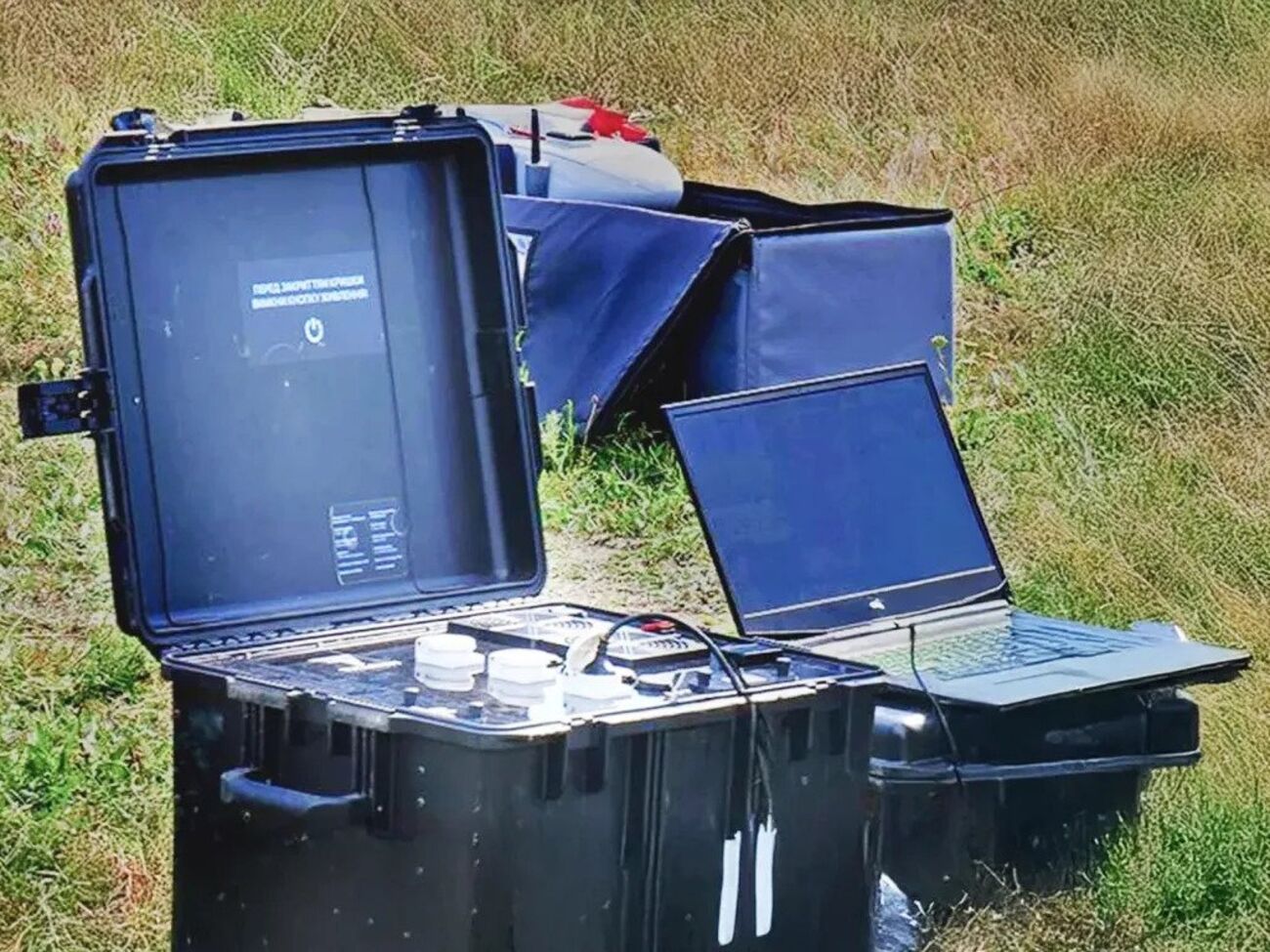 У Міноборони зазначили, що Titanium важить від 21 до 60 кг