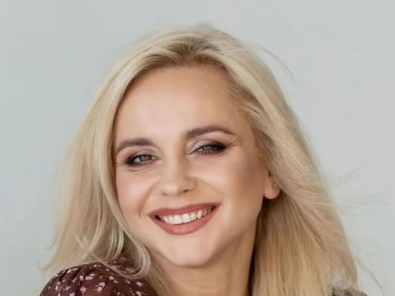 Ребрик воспитывает троих детей