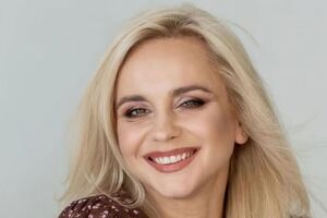 Ребрик воспитывает троих детей