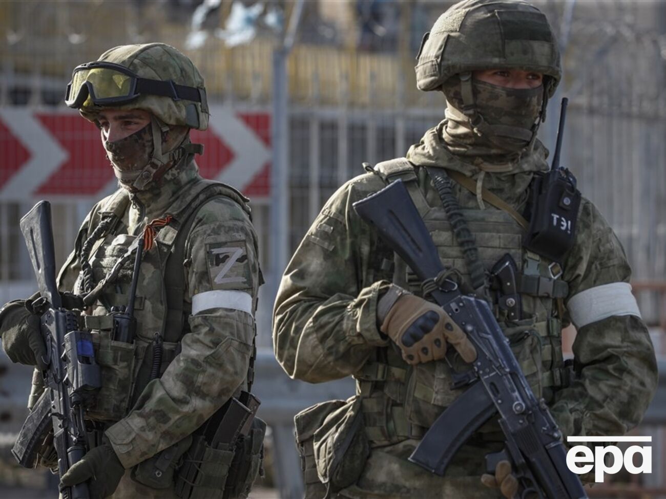 Російські військові скаржаться на накази командування