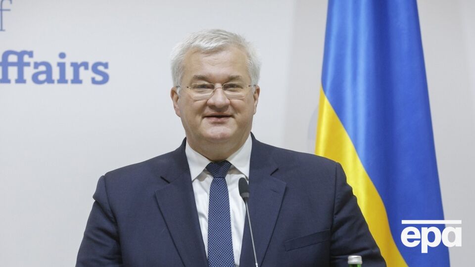 В Україні вивчають угоду про копалини, сказав Сибіга
