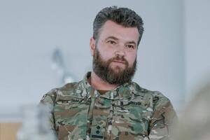 Не хочу верить, что кто-то сознательно стирает память об обороне Мариуполя. Призываю исправить эту ошибку