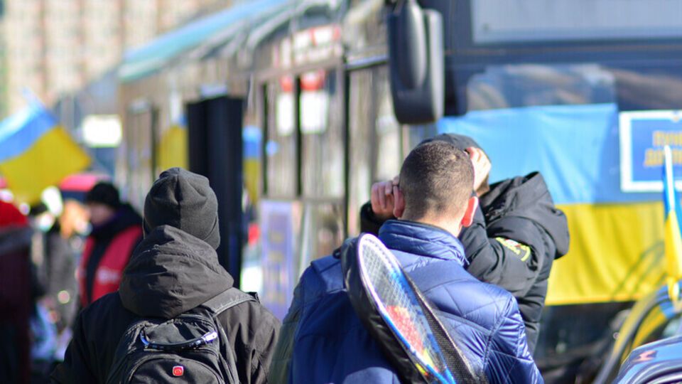 Агентство добавило, что 4 апреля министерство внутренней безопасности США направило пострадавшим новое сообщение с извинениями