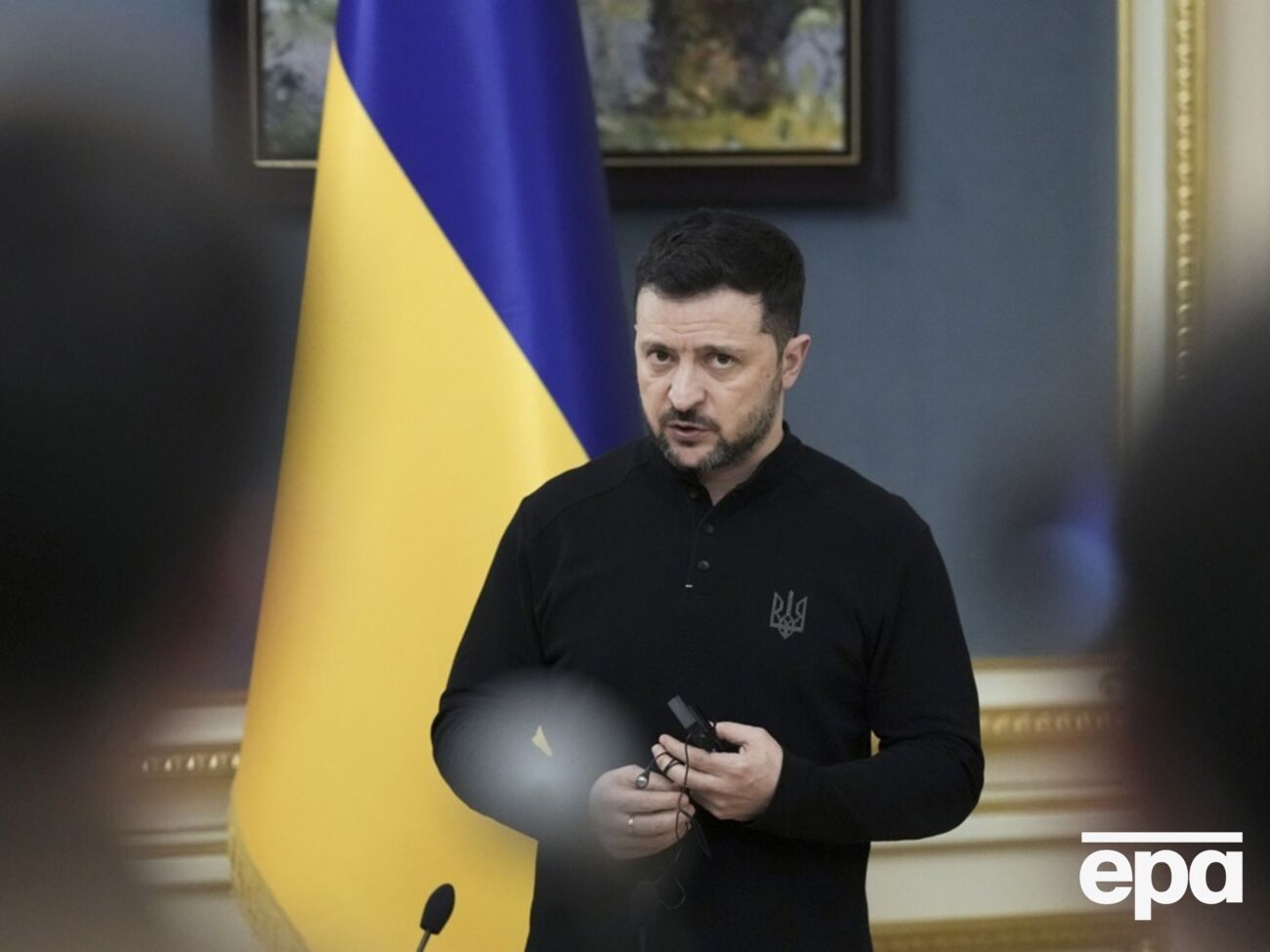 Зеленский отметил, что чтобы завершить войну, "надо не бояться называть вещи своими именами"