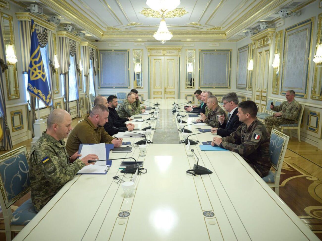 Україна і союзники обговорюють розміщення контингенту