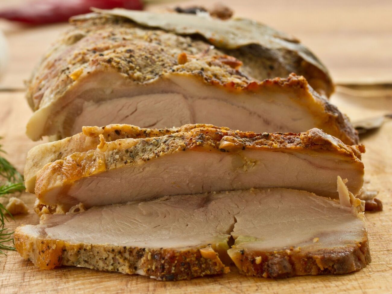 Для страви вам знадобиться 1 кг свинячої корейки