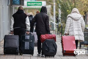 По числу просителей убежища Германия опустилась на третье место в ЕС, пишет СМИ