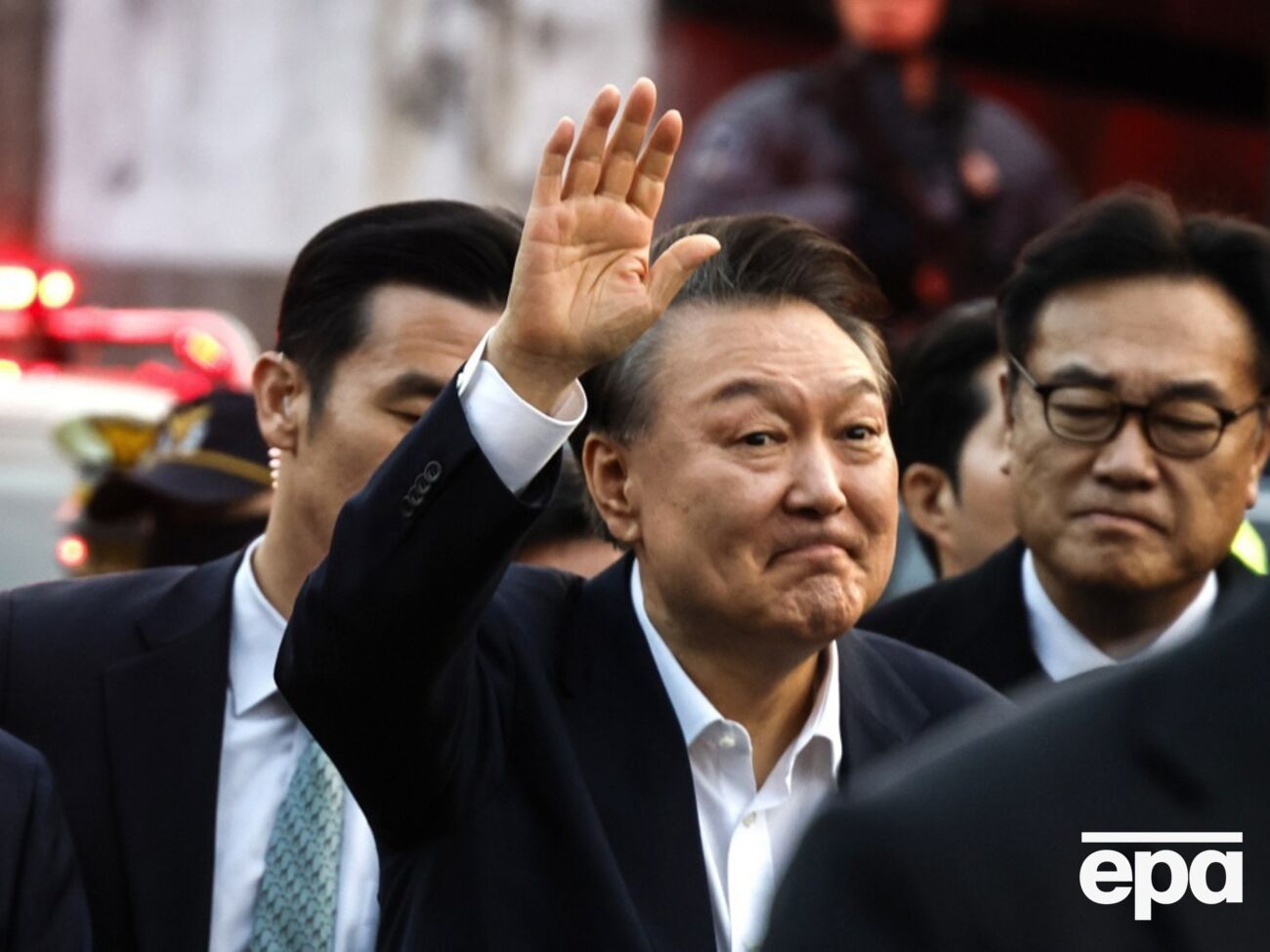 4 апреля Конституционный суд отстранил от власти президента Юн Сок Еля