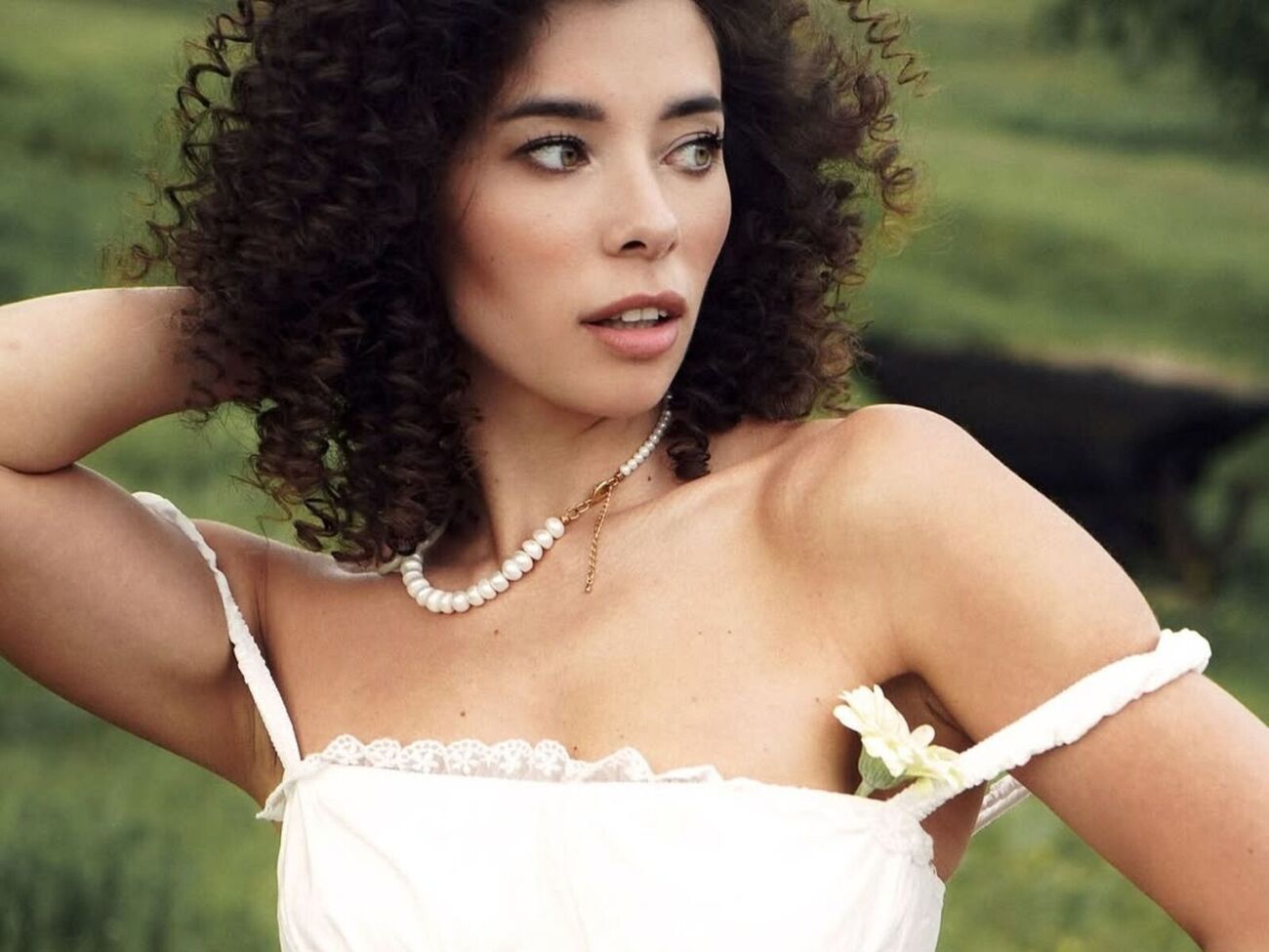 Неплях призналась, что с удовольствием принимает подарки от мужчин