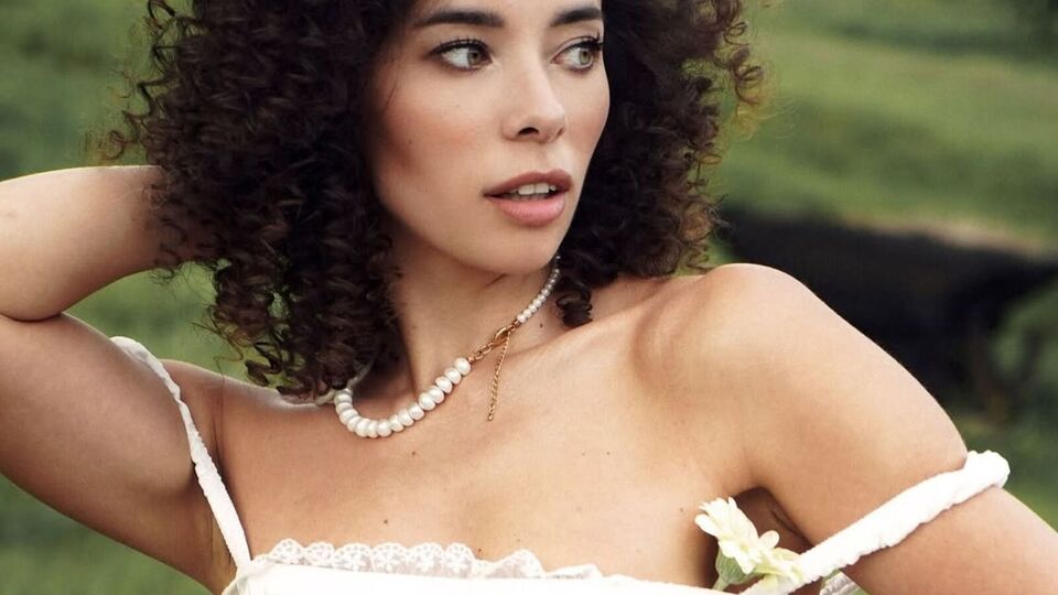 Неплях призналась, что с удовольствием принимает подарки от мужчин