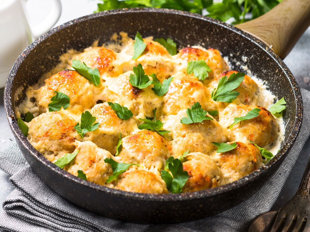 По вкусу фрикадельки напоминают те, что продаются в кафе IKEA