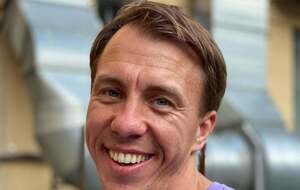 Гладкий народився 1987 року в Києві