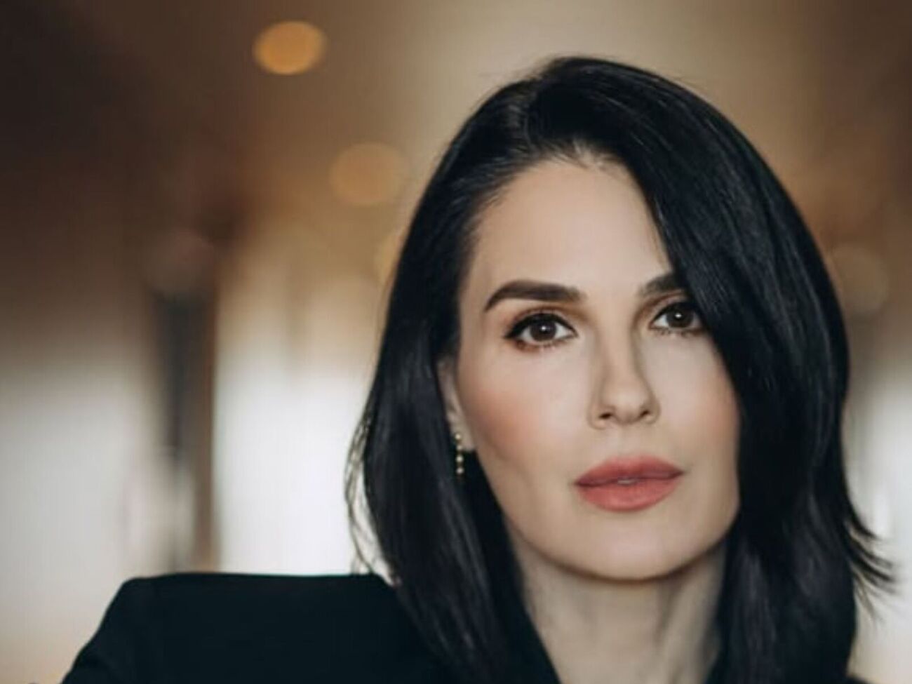 Ефросинина: Если чувствуете, что слезы подступают, – плачьте