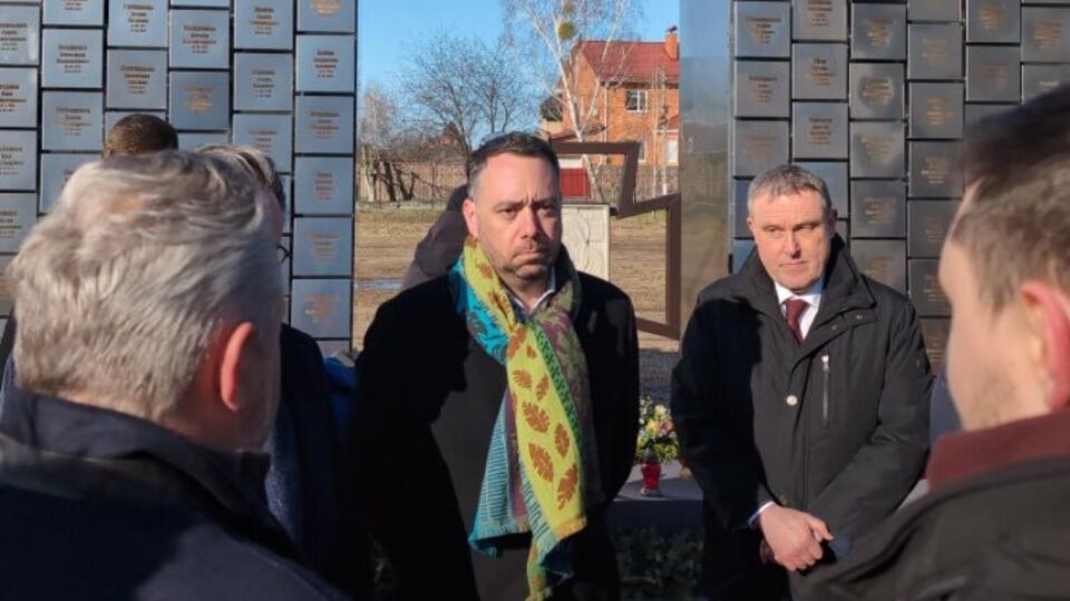 Бельгійська делегація вранці їздила до Бучі