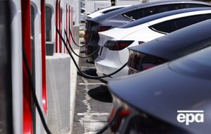 В основном украинцы покупали подержанные автомобили, в том числе 448 электрокаров Tesla Model Y