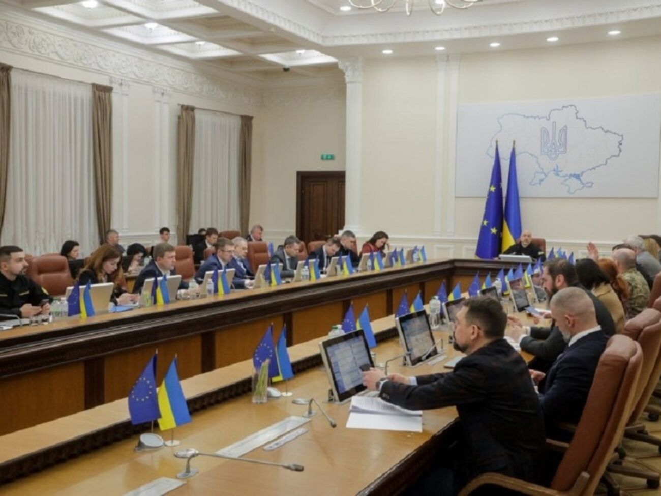 Уряд ухвалив два кадрові питання