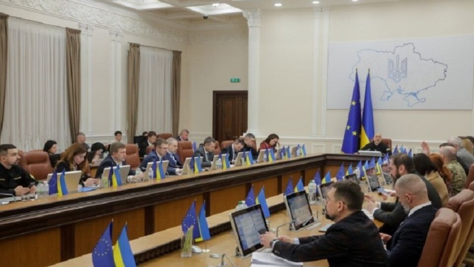 Правительство приняло два кадровых вопроса
