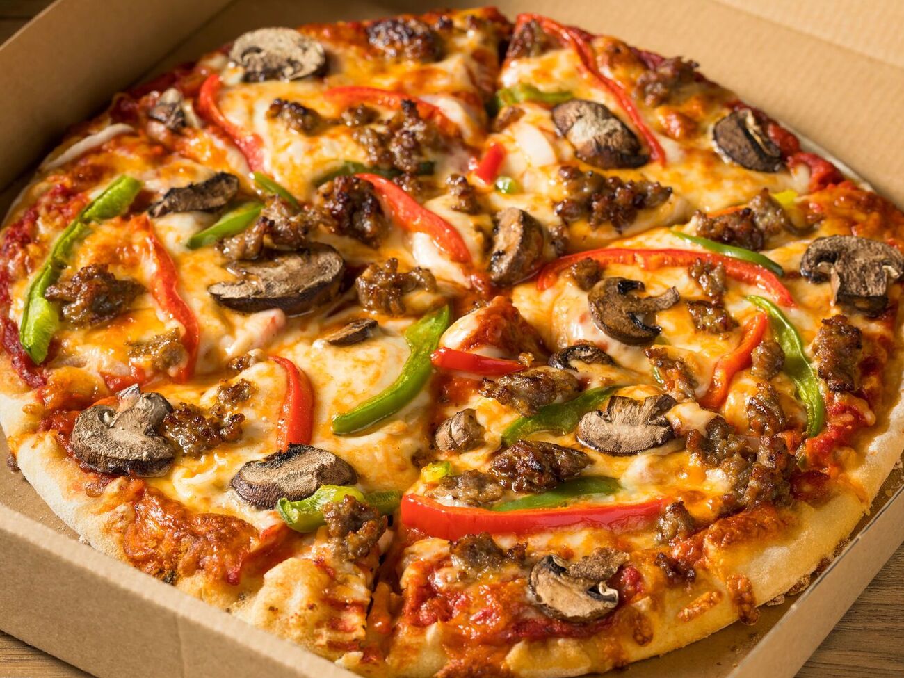 Для піци вам знадобиться три лаваші