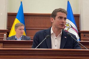 Белоцерковец: Украина – не тюрьма. Киев – не колония. А Банковая – не дворец самодержца