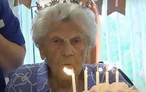 Кейтерем вважають останньою живою людиною, яка народилася 1909 року