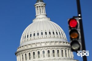 Сенат отклонил резолюцию демократов, которая могла лишить Трампа права вводить новые пошлины