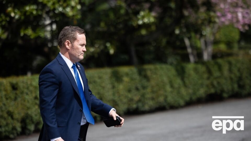 Як ідеться у статті, Волц опинився під пильною увагою після того, як створив чат у Signal і помилково додав у нього редактора The Atlantic