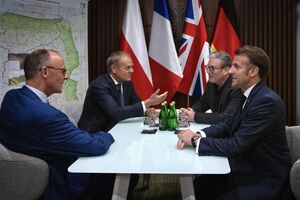 Политики приехали на встречу "коалиции желающих"