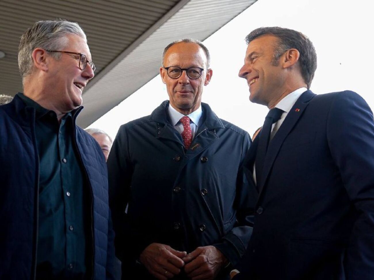 Мерц (в центре) приехал в Киев на встречу "коалиции желающих"