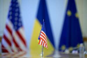 До документа від України, ЄС і Штатів входить 30-денне припинення вогню і те, що США не будуть підтримувати вступ України в НАТО, ідеться у статті