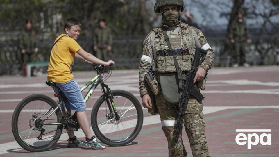 В ЦНС считают, что оккупанты хотят затянуть на ВОТ как можно больше людей