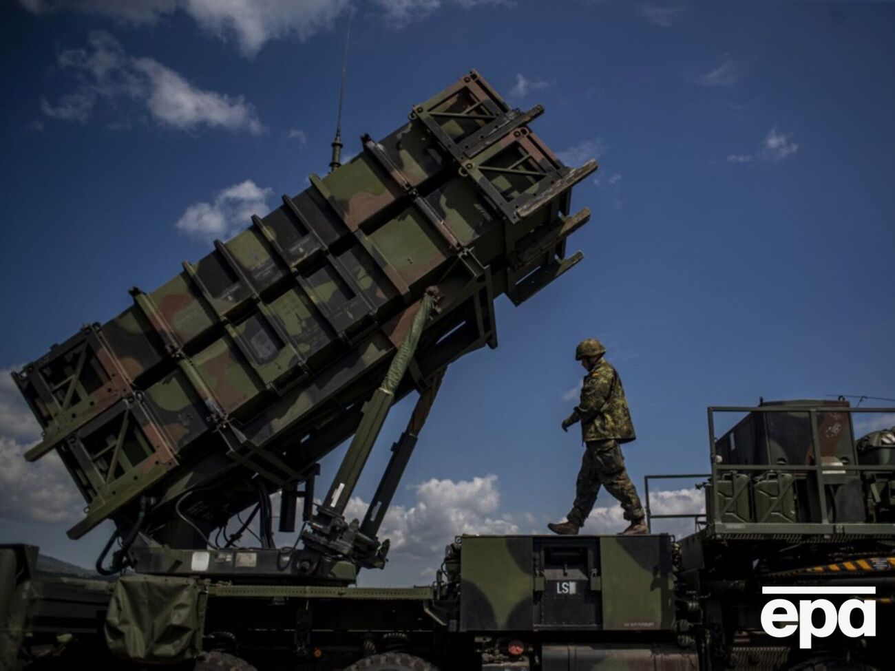 Вооружение производят в Америке, поэтому оно не может быть экспортировано без согласования США, даже если им уже владеет другая страна