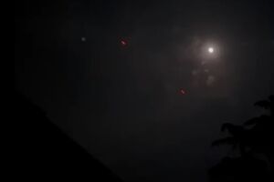 За словами місцевих, вибухи у прикордонних населених пунктах пролунали за кілька годин після оголошеного перемир'я