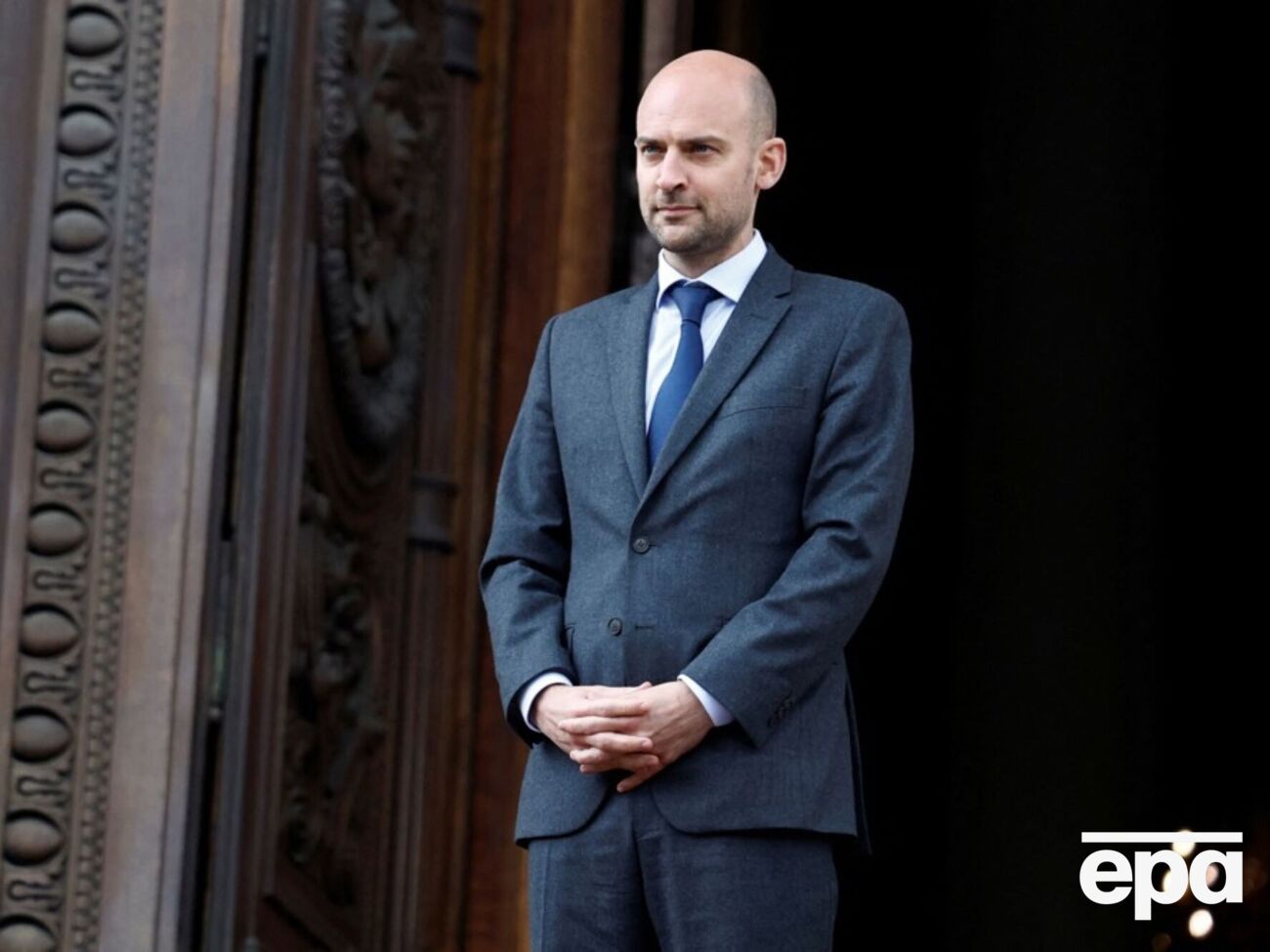 Барро подчеркнул, что Европа не ведет переговоры под бомбами и беспилотниками