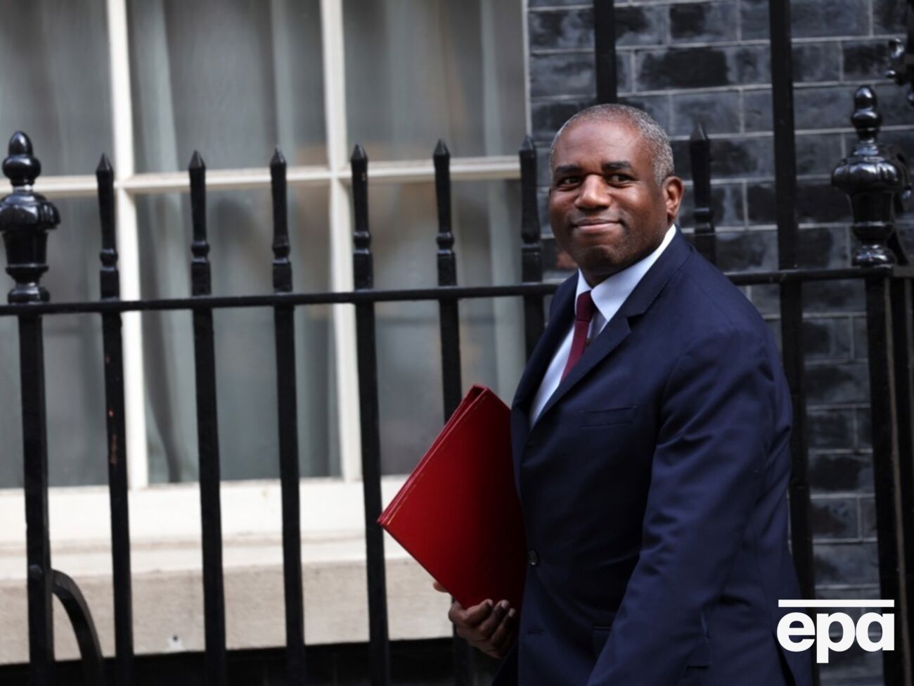 Леммі планує оголосити про подальші санкції