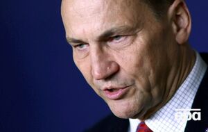 Сікорський відкликав дозвіл на роботу консульства РФ