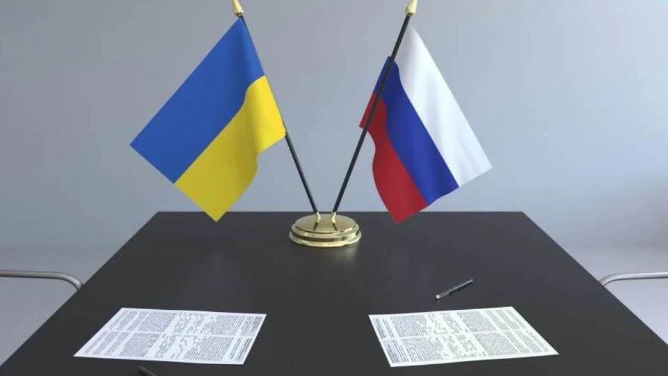 The Economist резюмируют, что прекращения огня в Украине, вероятнее всего, не будет, но шансы на "драматические изменения" есть