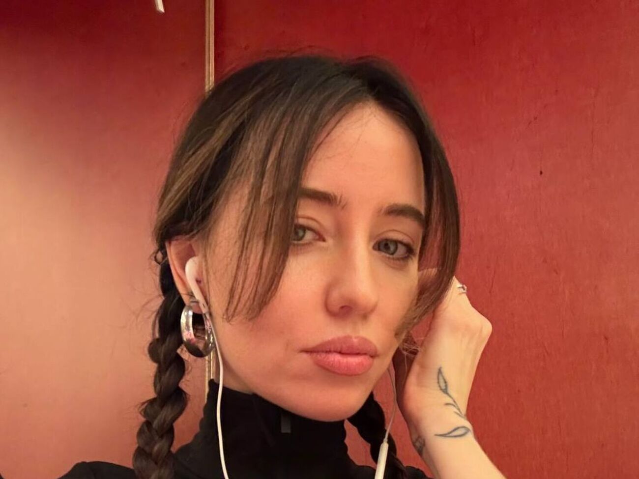 Дорофеева: Целый день мы просто валяемся, смотрим фильмы и сериалы и едим вкусно