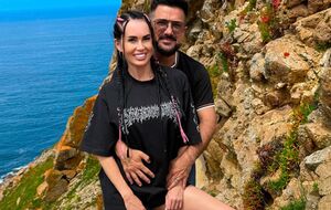 Про роман із 33-річною Оверковською 47-річний Налчаджиоглу повідомив у квітні